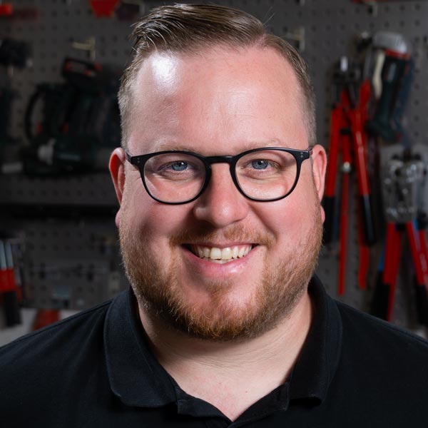 Niehus Fahrzeugbau GmbH Wunstorf Portraitfoto von Dennis